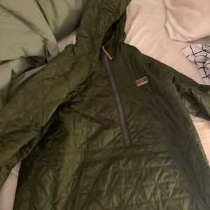LL BEAN medium pullover